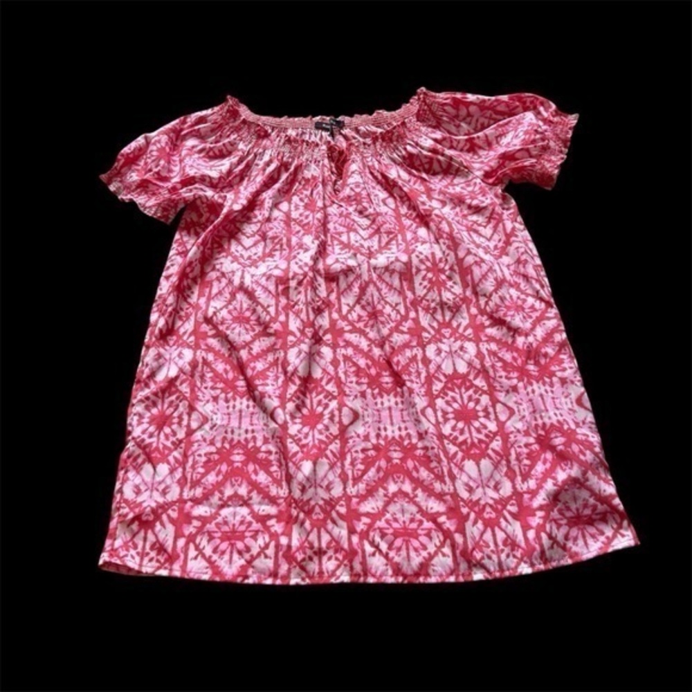 Pink and White tie dye Patterned Relativity off the shoulder blouse